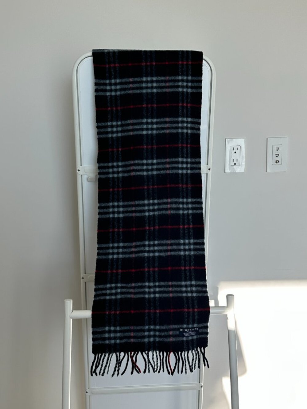Vintage Burberry Scarf Excellent Condition